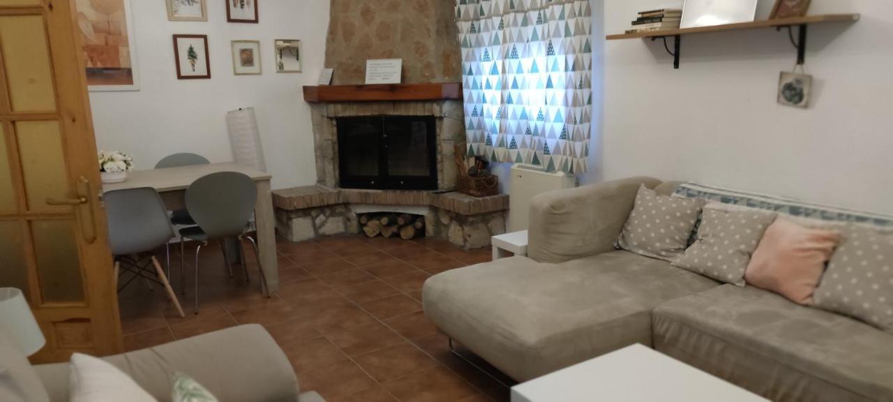 Casa Rural Alaju 비얄바 데 라 시에라 외부 사진
